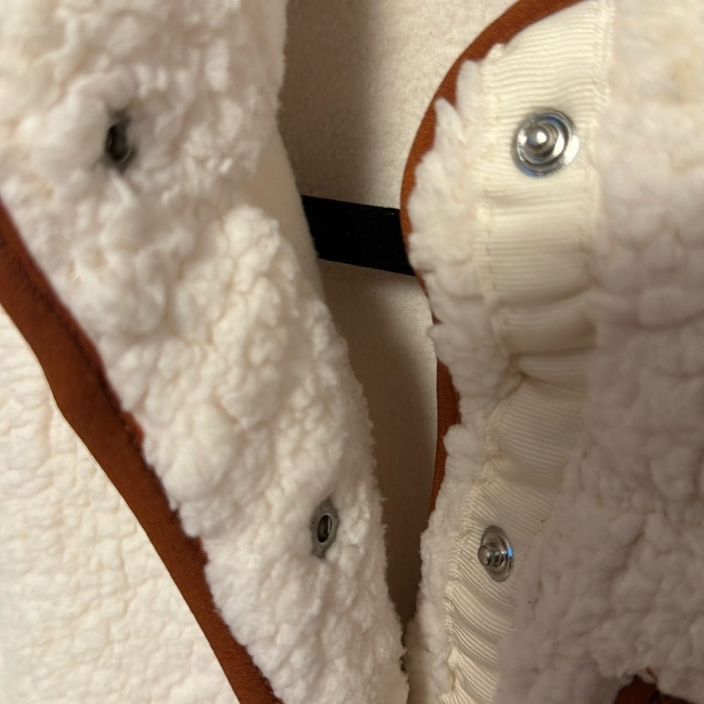 Universal Thread Jacket - Picture 4 of 6